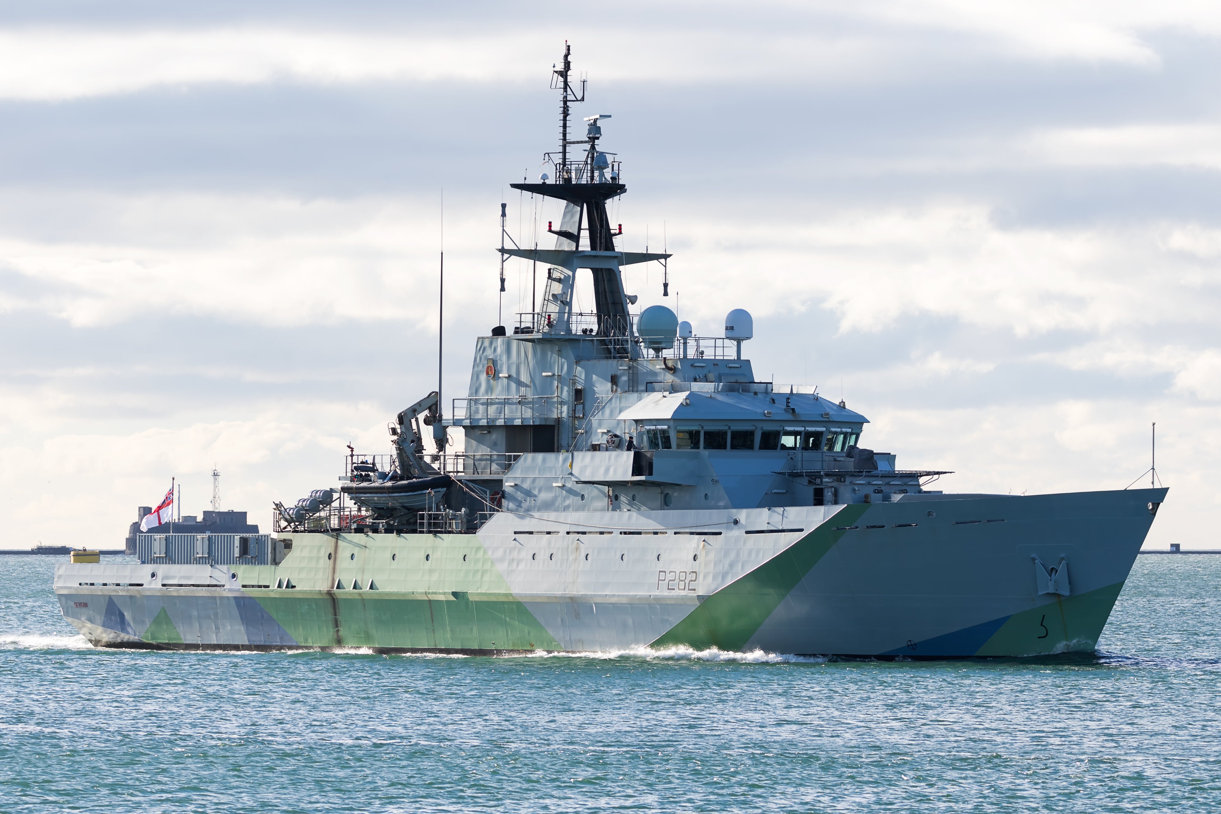 GADAdYHXwAA7Xu3?format=jpg&name=4096x409