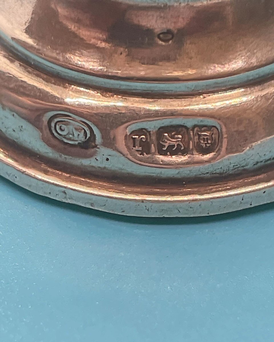 HTNantiques's tweet image. SOLD! Gorgeous #solidsilver and #cutglass salt shaker! 

Lots of individual #antique and #vintage #gift #giftideas at:

happinessnostalgia.etsy.com

#gifts #giftsforhim #giftsforher #giftinspiration #home #decor #homedecor #MHHSBD #smallbusiness #smallbiz