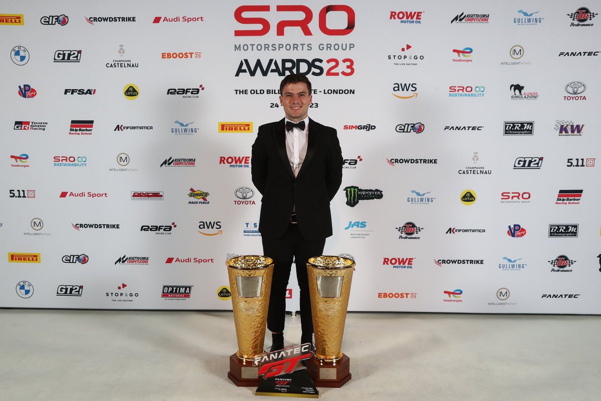 followWRT's tweet photo. NIGHT OF CHAMPIONS 🏆

Our GT World Challenge Europe Gold Cup Champions, Calan &amp; Niklas, were presented with their winners trophies in London last Friday.

GT Programme managers Maxime &amp; Elliot also collected the team’s prizes for both the Gold Cup &amp; Overall 🙌🏼

#WRT #Champions https://t.co/EpCByhsSPj