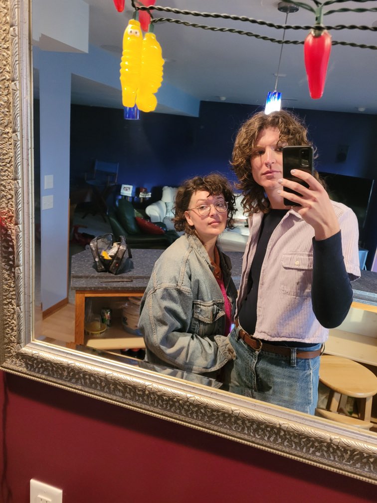 voidpeeper's tweet image. The hard and uncompensated labor my wife n I did to be this gorgeous all thanksgiving weekend &amp;gt;&amp;gt;&amp;gt;