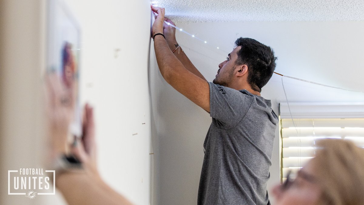 Miami Dolphins Foundation & Community Relations tweet media