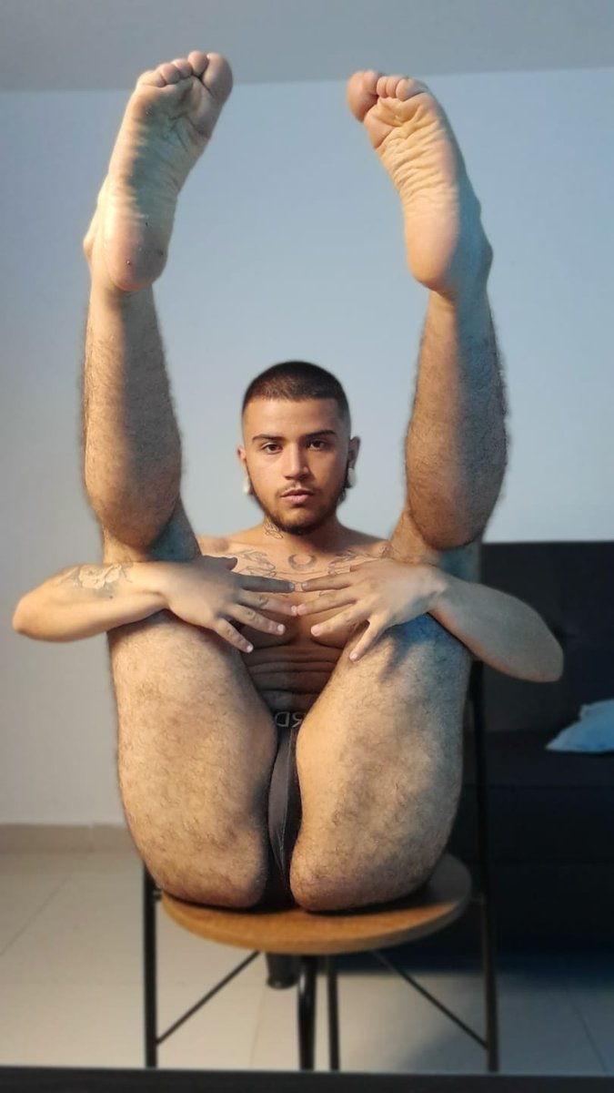 Who wants both holes?💧🔞onlyfans.com/ftmphlip/c1