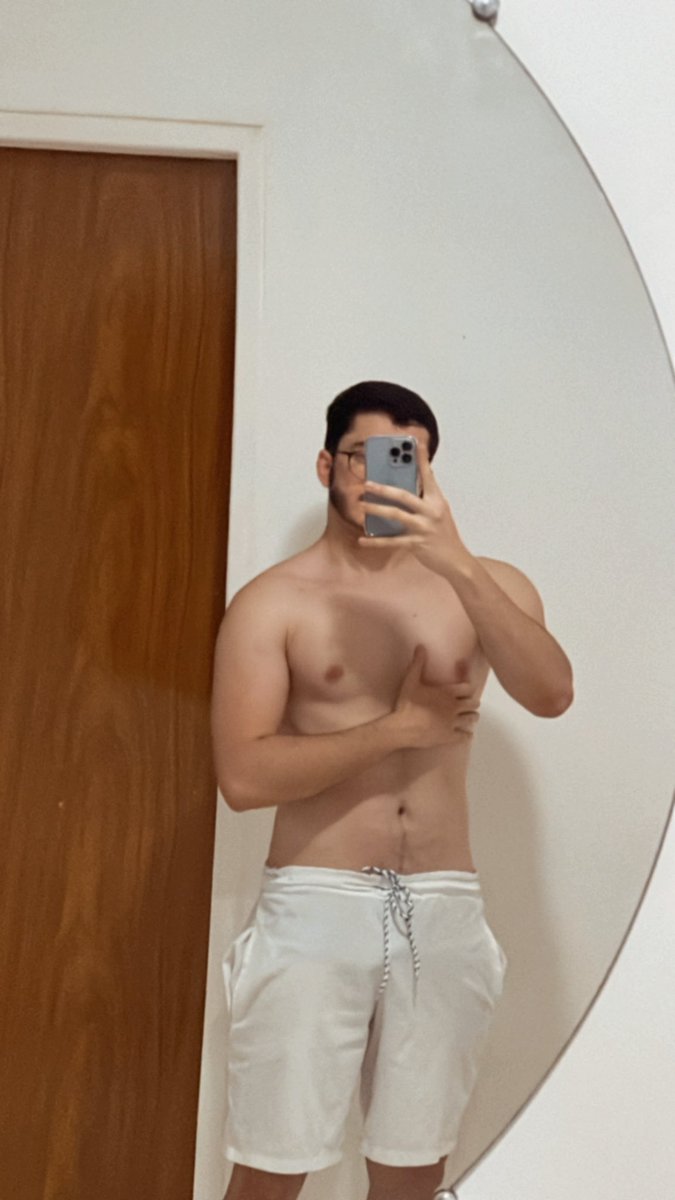 Felipesuz_'s tweet photo. 👽 https://t.co/HgnpX84uML