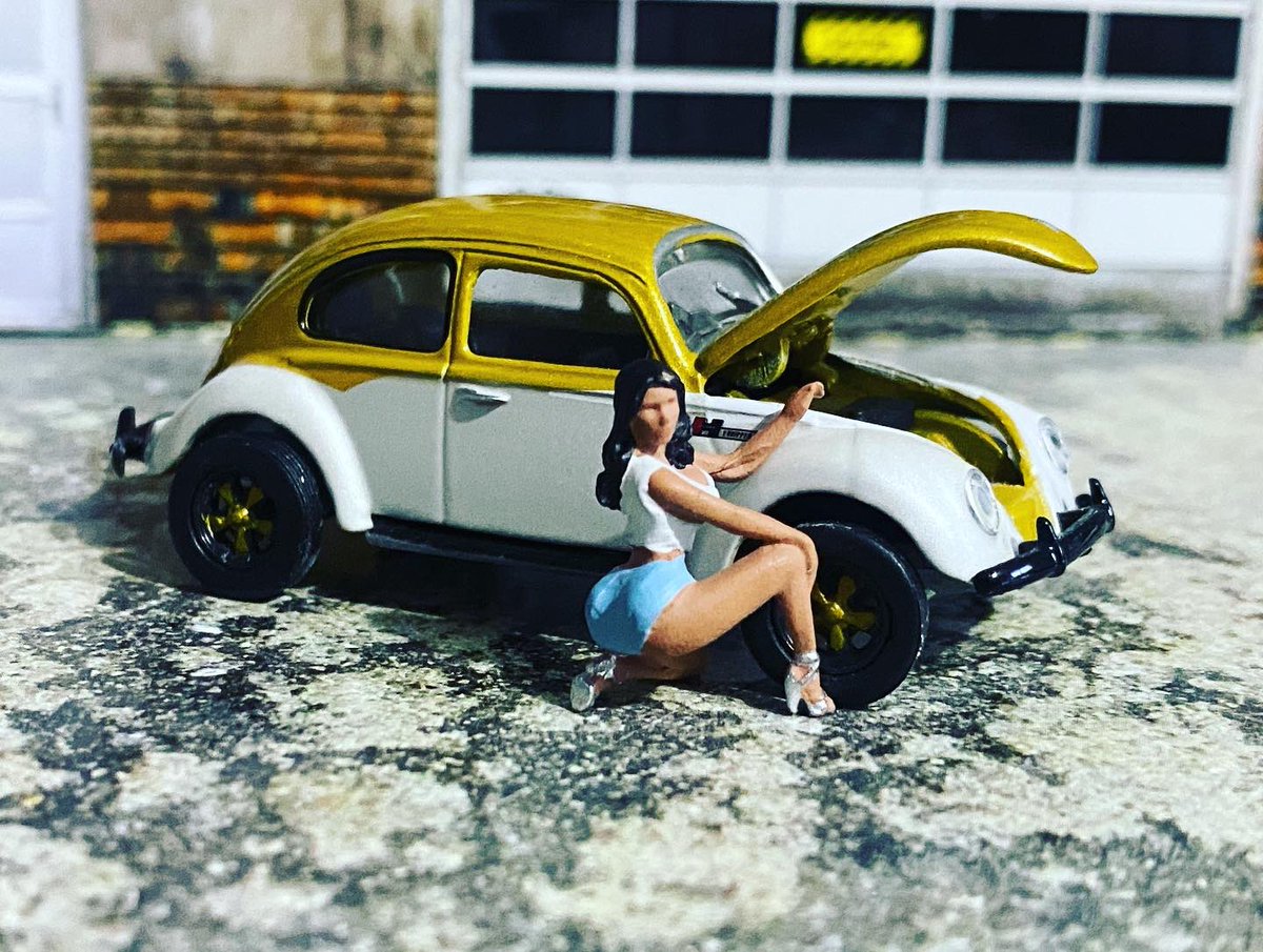 HunterGarage1's tweet photo. Volkswagen Beetle 
1950 Volkswagen Type 1 Split Window Beetle.
Greenlight 

#volkswagen @vochomania_oficial @volkswagen @volkswagenmexico @vwbrasil @volkswagendr https://t.co/GzUzUnodqU