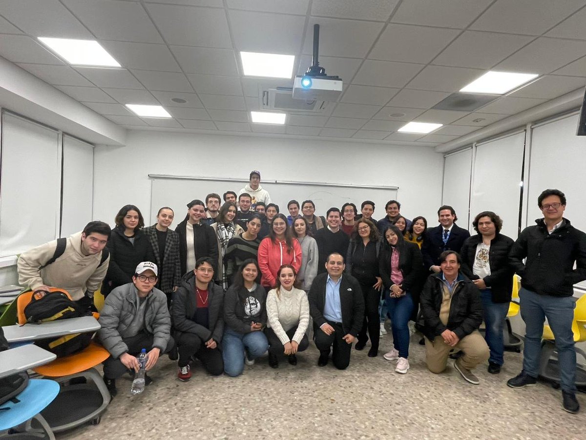 GobAbiertoNL's tweet photo. #Enterate el @INFONLMX y @TECHOmx acompañaron a estudiantes del @TECcampusMTY para continuar con las estrategias de aprovechamiento del #DAI✍️ y así  poder contribuir a resolver problemas de la comunidad 👥en asentamientos irregulares en #NuevoLeón derivado del @PlanDAI_SNT 🔍 https://t.co/3DgdgWnVgY