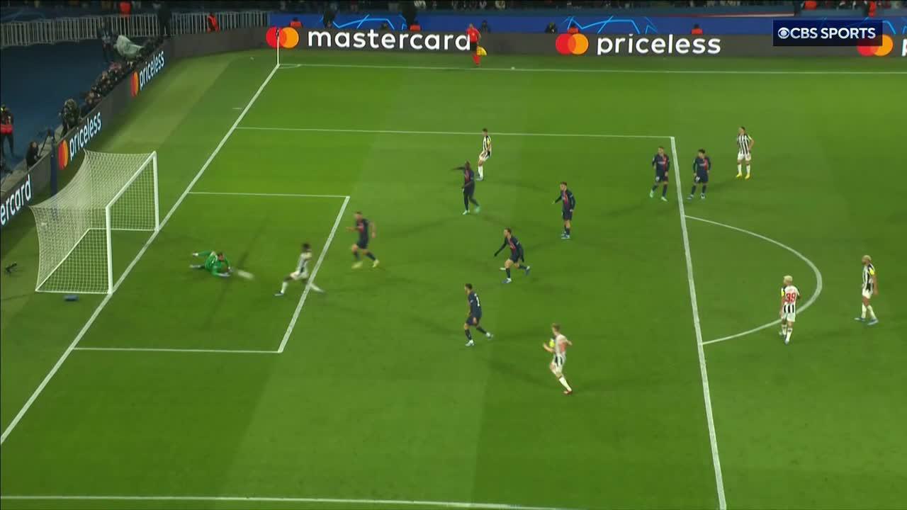 Gianluigi Donnarumma spills the shot and Alexander Isak accepts the gift!That dribble in the build up by Tino Livramento though. 😳Are Newcastle going to do it again to PSG? 👀