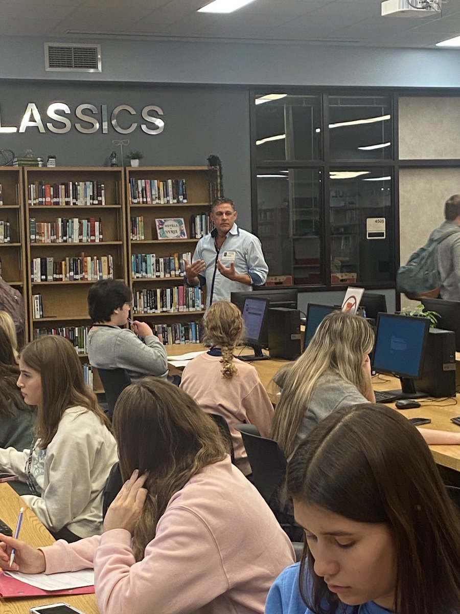 Thank you John Altic for speaking to our students today about being a business owner, entrepreneurship, and what it’s like being in the real estate industry in today’s world. #JLA #KingwoodALLIN