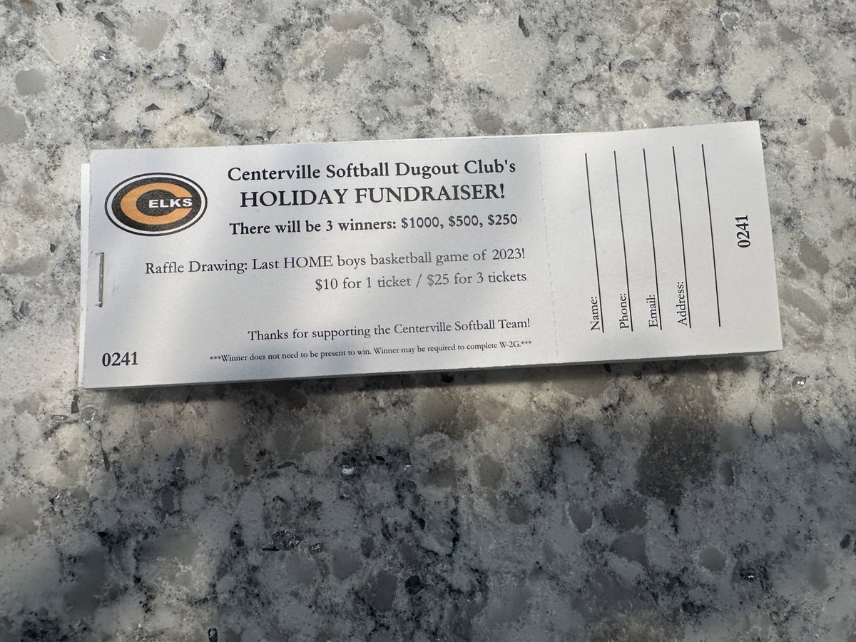 Hayley Arnold tweet media