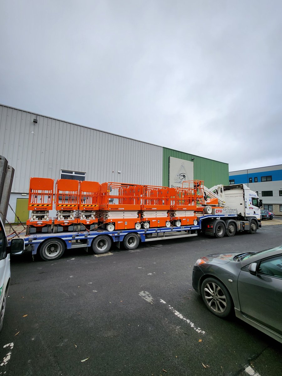 AhernIreland's tweet photo. CPH - Charleville Plant Hire just collected a large order of Snorkels! 🧡 Congrats on your new S3219E electric scissor lifts and A38E electric boom lifts! 🔝 #AhernIreland #SnorkelLifts https://t.co/SOJ5CPZZso
