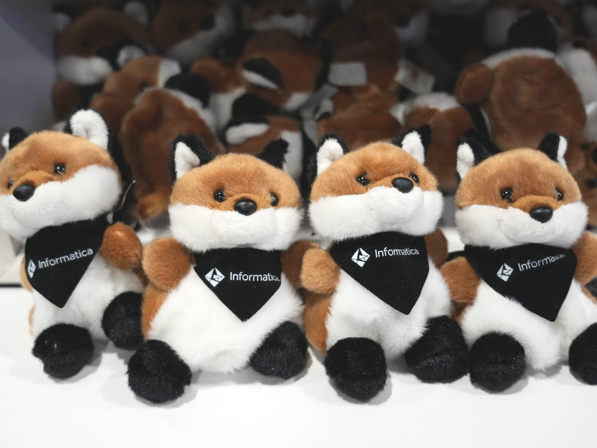 Informatica's tweet image. Come stop by booth #252 at #AWSreInvent! Watch a demo or theater session to be entered in our raffle for a chance to win a…
🎒 Tumi Backpack
🎶 Apple Airpods
🎮 Playstation 5
✖️ Xbox
The theater session schedule is here: infa.media/3R1rftL
#AWS_Partner @AWS