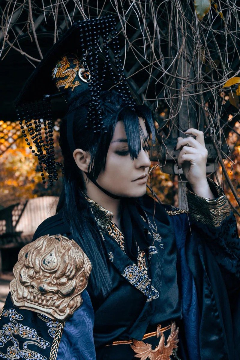 |он чуʙᴄᴛʙоʙᴀᴧ, чᴛо нᴇᴛ ᴄʍᴇᴩᴛи ᴧучɯᴇ, чᴇʍ уᴄнуᴛь нᴀʙᴇᴋи ᴨод цʙᴇᴛочныʍ дождᴇʍ, ᴨоᴧной ᴦᴩудью ʙдыхᴀя ϶ᴛоᴛ нᴇзᴀбыʙᴀᴇʍый чᴀᴩующий ᴀᴩоʍᴀᴛ|

Тасянь-Цзюнь, часть 1. 

Фотограф - @/_litttle_art_ (insta)

Буду рада ретвитам и реплаям😌🐾