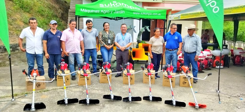 #ElOro | Promovemos el sector agropecuario a través de la entrega de subvenciones en la adquisición de paquetes tecnológicos pecuarios.

📍Entregamos  bombas nebulizadoras, picadoras de pasto y motoguadañas a productores de los cantones de la parte alta de nuestra Provincia