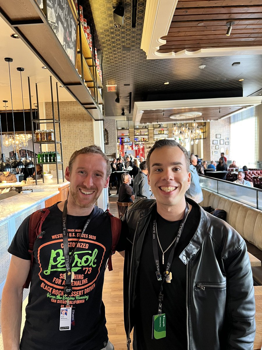 Big shoutout to @SamCompleteCode for his invaluable @awscloud tutorials on YouTube. They kick-started my journey into #AWS cloud engineering with @AWSAmplify, @typescript, @goserverless. We’ve supported each other’s content for years and we FINALLY got to meet at #reinvent 👨‍💻🙏
