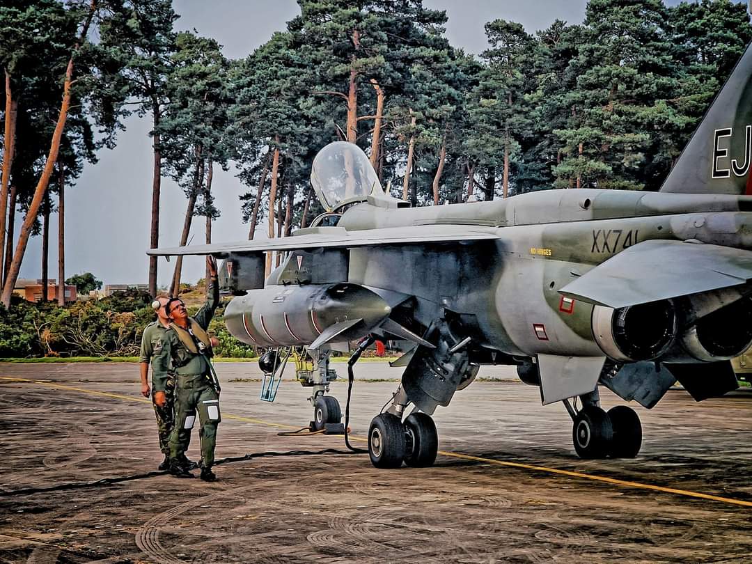 The Centre of Aviation Photoshoot at Bentwaters Airfield with SEPECAT Jaguar GR1A XX741 7/10/23 @COAPhoto @Bentwaters_CWM @spitfiresarah