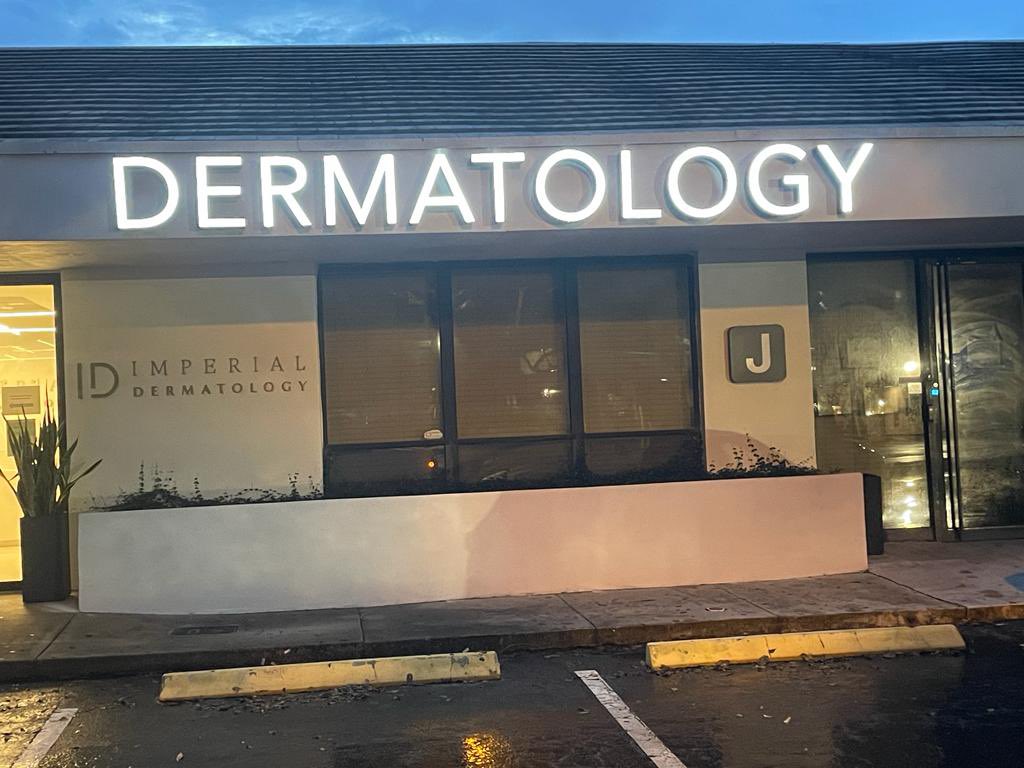 SignsAllSign's tweet image. Custom Channel Letters on the Wall for @imperialdermatology  If you want to see more, follow us! signsallsigns.com #signletter #southflorida #sign #signs #signage #signages #channelletter #channelletters #channellettering #channelletterssignage #miami #signmiami
