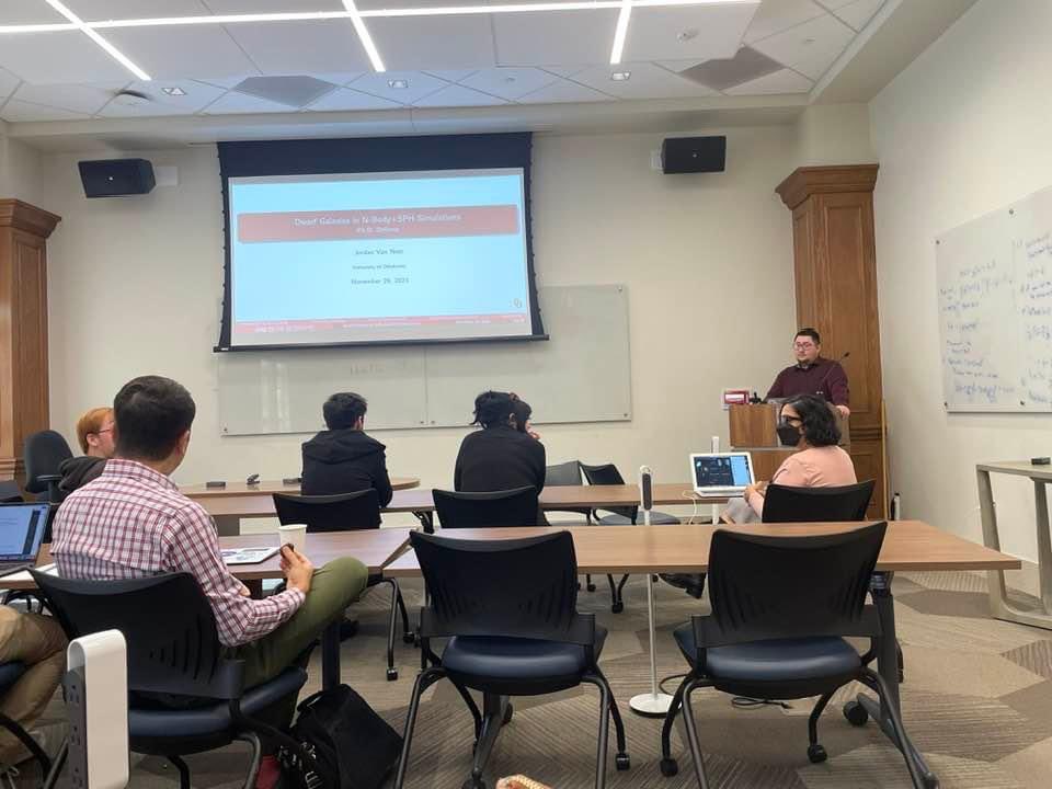 Douglas Van Nest tweet media