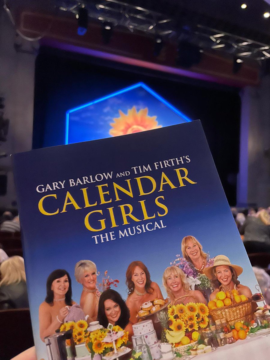 🎭Curtain Call Reviews🎭 tweet media