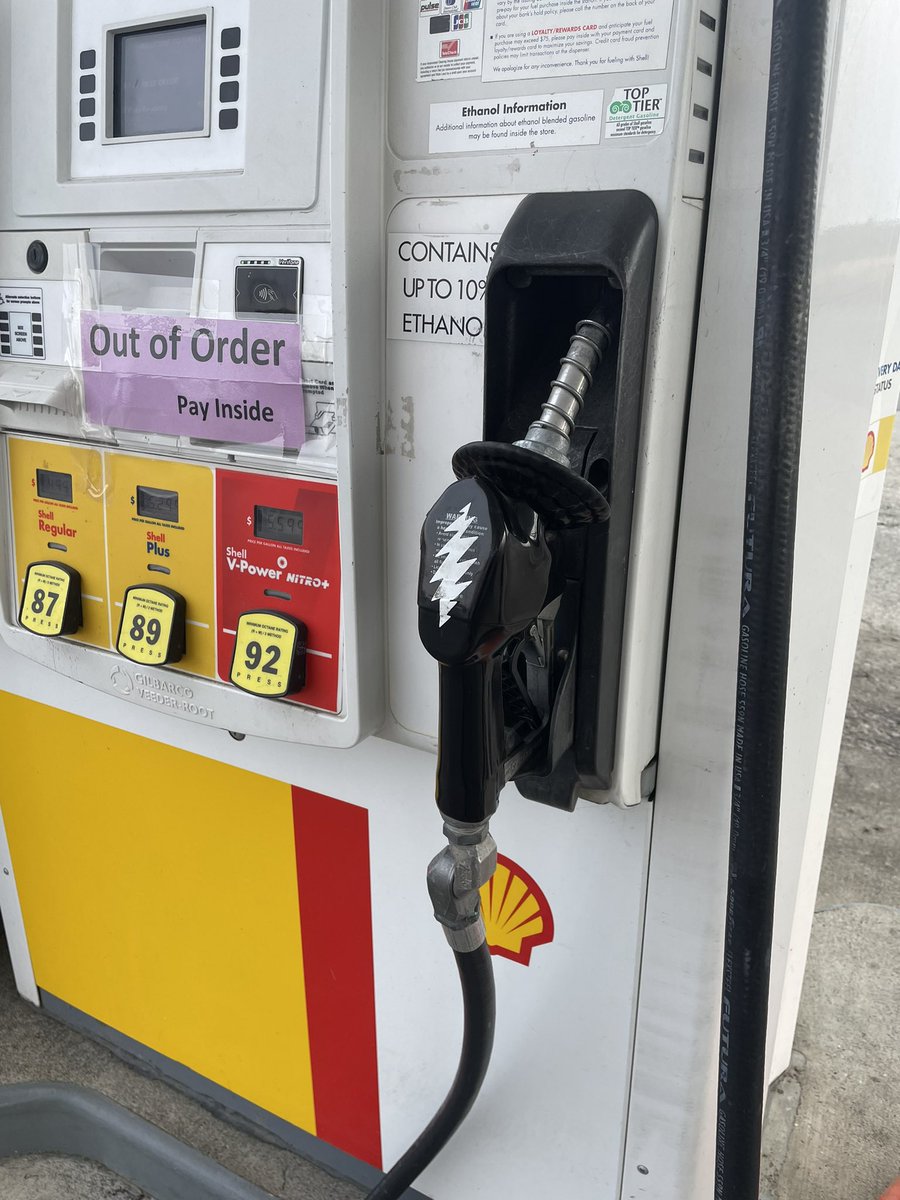 Spriteisbettr's tweet photo. I took a picture of this gas pump with a stealie bolt sticker on it then not even a hour later I get a tiktok of the same pump. How does that even happen https://t.co/43a4ZxxF1E