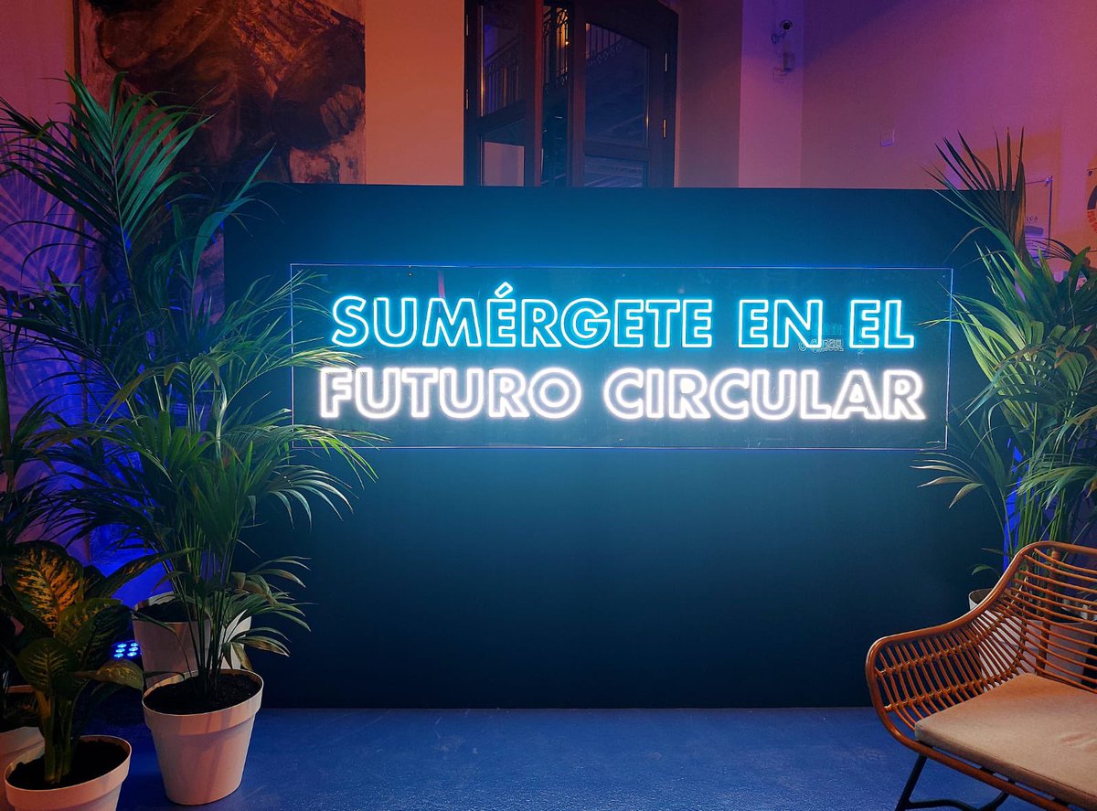 A menos de 24h de la apertura oficial de #BlueZoneForum, todo listo!. 

Un foro multidisciplinar de análisis y debate sobre las oportunidades de la #EconomíaAzul. (Organizado por <a href="/ZFCadiz/">Zona Franca Cádiz</a>) 

29 y 30 de noviembre - Palacio de Congresos #Cádiz. Te esperamos!