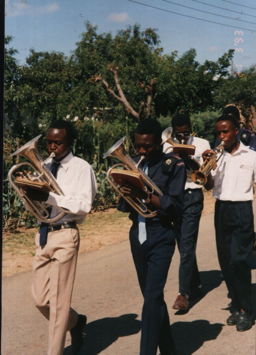 BBArchiveTrust's tweet photo. We've reached the final letter in our A-Z of 'BB' with Z for... Zimbabwe! 🔤
The first Company of The Boys' Brigade in Zimbabwe was formed in 1947 🇿🇼
Can you spot our Archivist in any of these photos? 🧐
#BoysBrigade #BB140 #history #histchild #museum https://t.co/74Wj08zaj9