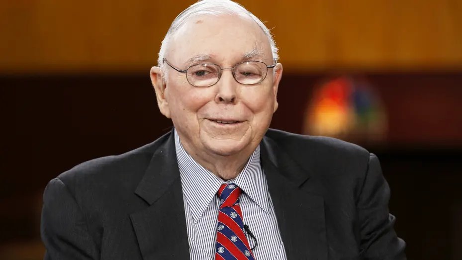 StockMKTNewz's tweet image. BREAKING: Charlie Munger, investing genius and Warren Buffett’s right-hand man at Berkshire Hathaway $BRK.B has passed away at age 99 - CNBC