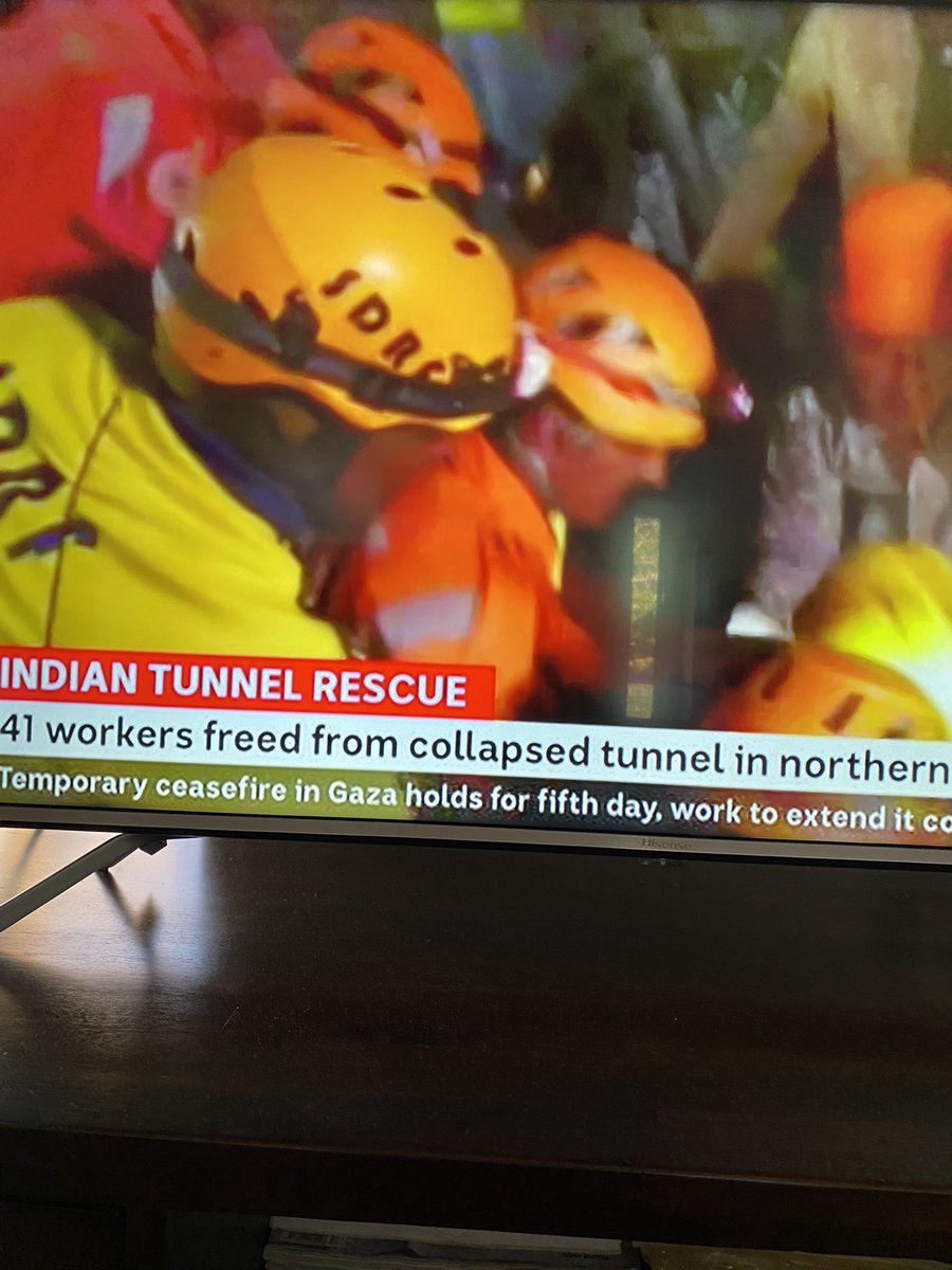 41 miners trapped for 17 days finally freed in collapsed tunnel in N India . 
And an Australian tunnelling expert  played a part in their rescue !
Well done to Arnold Dix and his time and expertise.  
This is what Australia stands for — helping others 👏👏
#TunnelCollapse