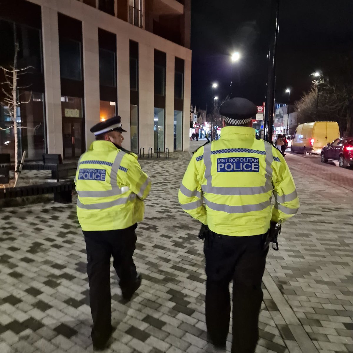 MPSPondersEnd's tweet photo. Tonight Ponders End SNT officers patrolled hotspots around different wards across Enfield and with the help our colleagues from @MPSHaselbury @MPSBrimsdown and @MPSJubilee managed to seize 36 bags of cannabis from offenders in Ponders End High Street. @MPSEnfield https://t.co/rcoQu4ETM3