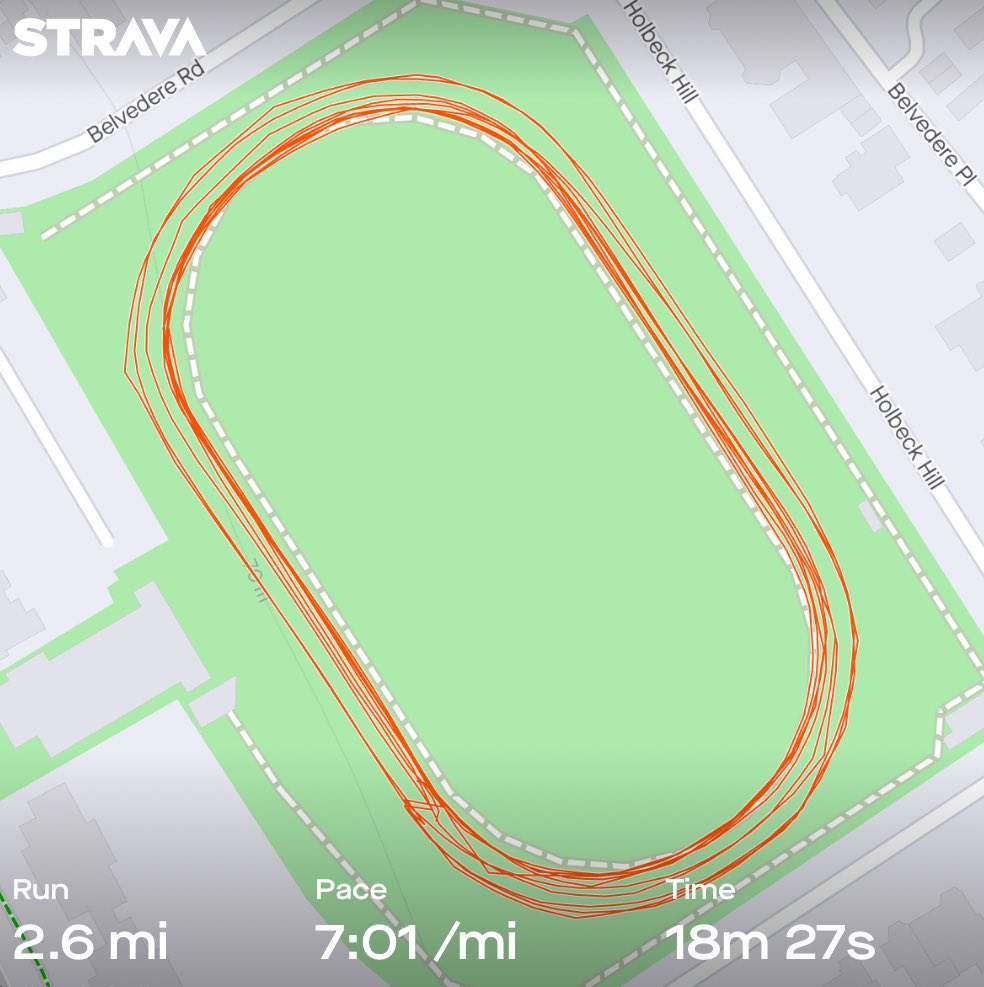 Progradar's tweet photo. My first ever session on the track at Bramcote with the BRR crew 😊 After a bit of track orienamd warm up we did In/Out 100’s, 3x200’s, 3x400’s and 4x400 relay, I loved it, bring on the next one 😊🏃‍♂️🏃‍♂️ @RunComPod @PaulTonkinson #tracksession https://t.co/yF2QuESOzB