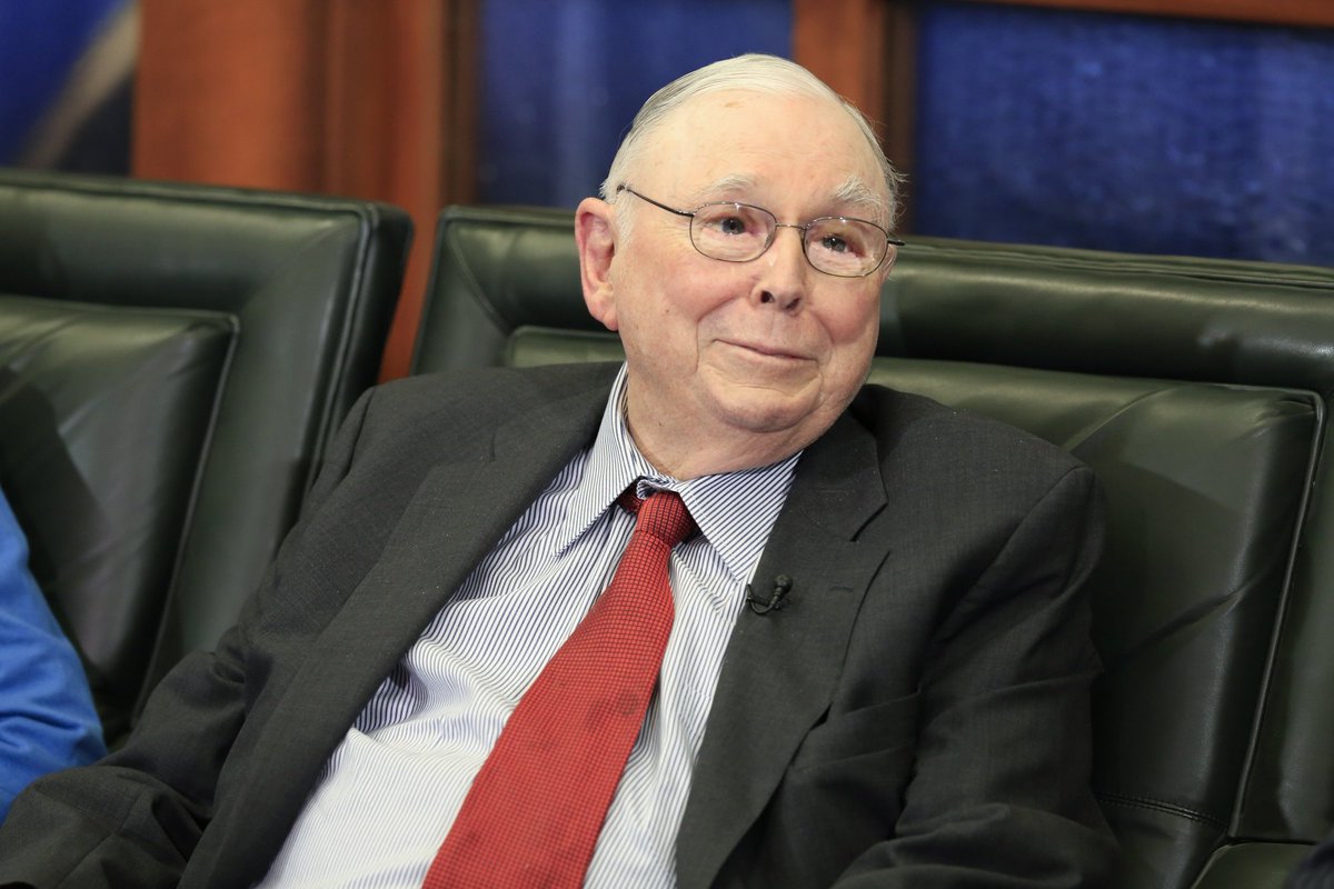 fatosdabolsa's tweet photo. Um dos maiores investidores do mundo morreu hoje, com 99 anos de idade. O melhor amigo de Warren Buffett.

Descanse em paz, Charlie Munger. https://t.co/2OfkrS8q54