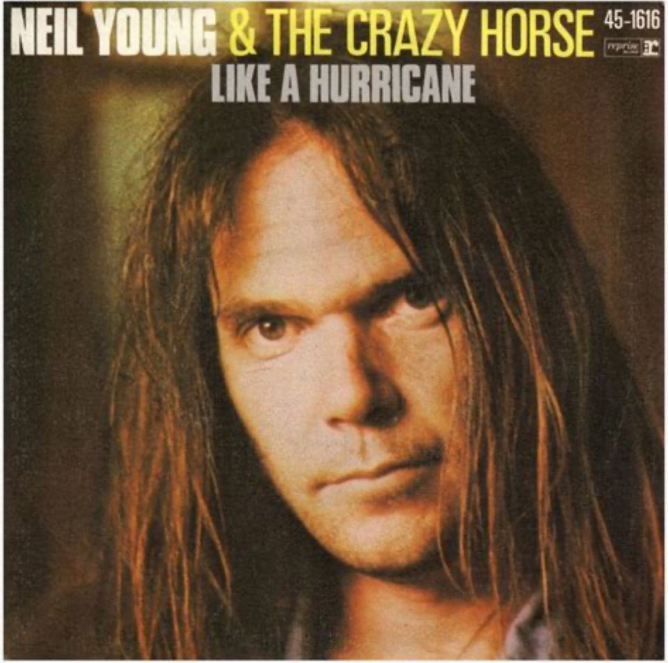 KTrain939913's tweet photo. Today in Rock History 

November 29, 1975
Neil Young records "Like a Hurricane” at the Broken Arrow Ranch in Woodside, California. The song is released a couple years later on American Stars 'n Bars. It remains a fan favorite and concert staple for the remainder of Young's career.