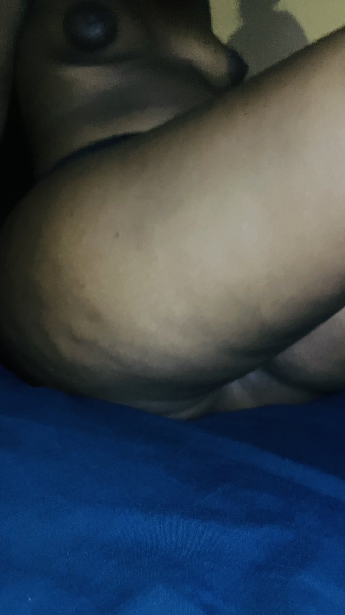 ThickXbabe's tweet photo. Please retweet and follow I’ll follow back, more content coming soon 🍑 https://t.co/0sd5M1UmWY