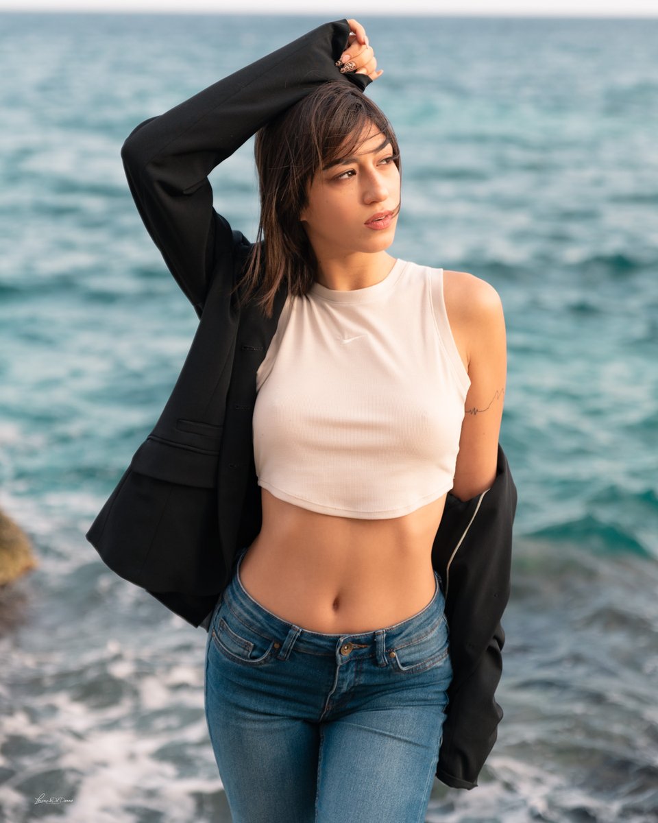 lorenzodedonno's tweet photo. Aurora #portrait #sensual #photo https://t.co/kSpG0ZiPdU