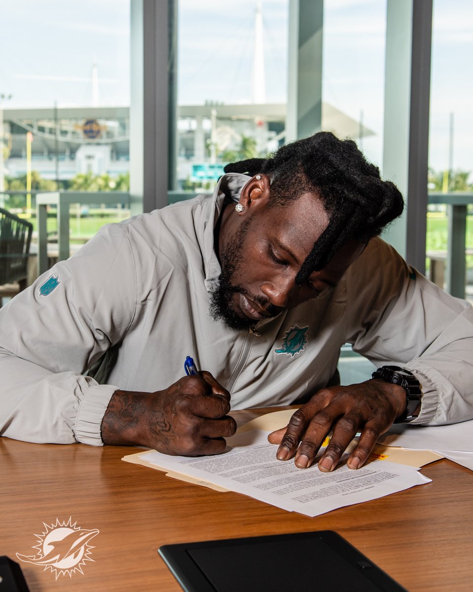 Welcome home, <a href="/UDWJPP/">Jason Pierre-Paul</a>! 🌴