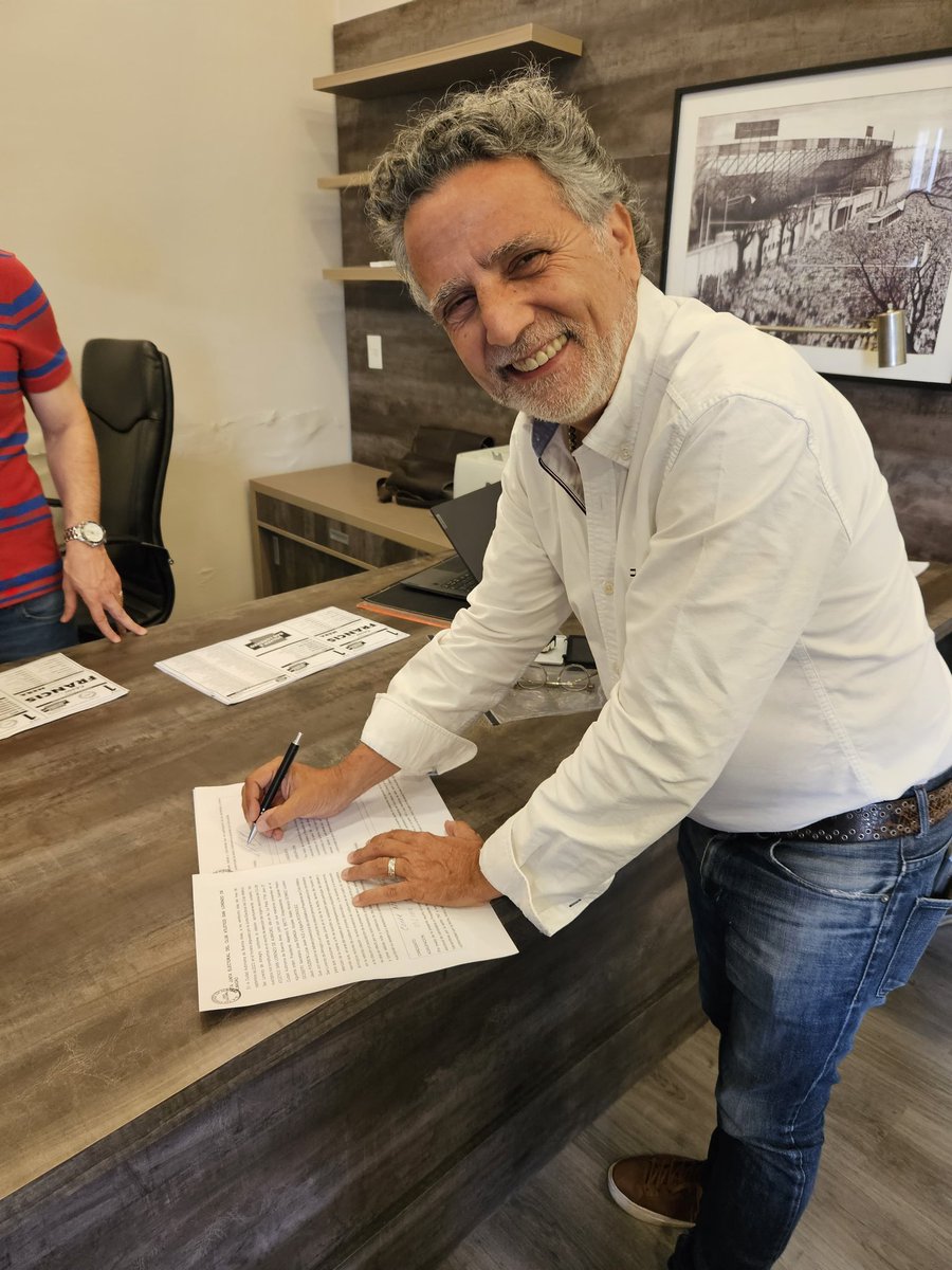 Cesar Francis tweet media