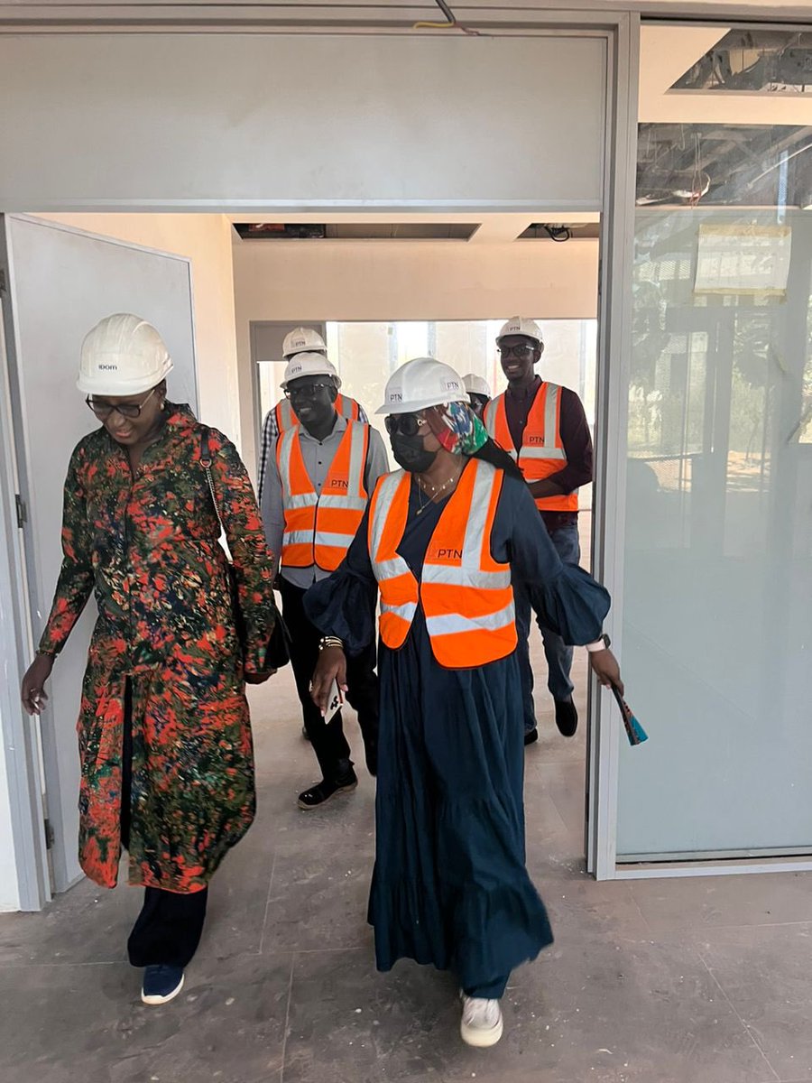 Enchantée! 
Visite au Parc des Technologies Numériques de Diamniadio. Cadre eco-responsable et Infra de dernière génération en phase avec les évolutions de notre écosystème numérique🤩 
#StartUpNation
#InclusionDigitale 
<a href="/GroupeSonatel/">Groupe Sonatel</a> 
<a href="/ODCSenegal/">Orange Digital Center 🇸🇳</a>