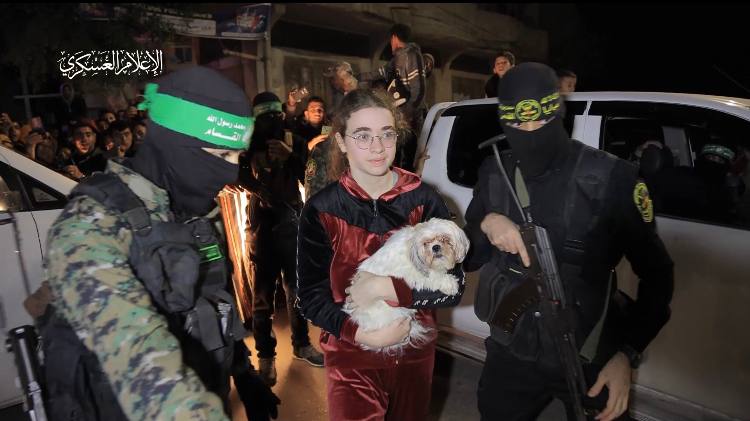 NekadarolduTR's tweet image. İsrail'li Esir            /          Filistinli Esir.
#ZionistLobbyAttcak