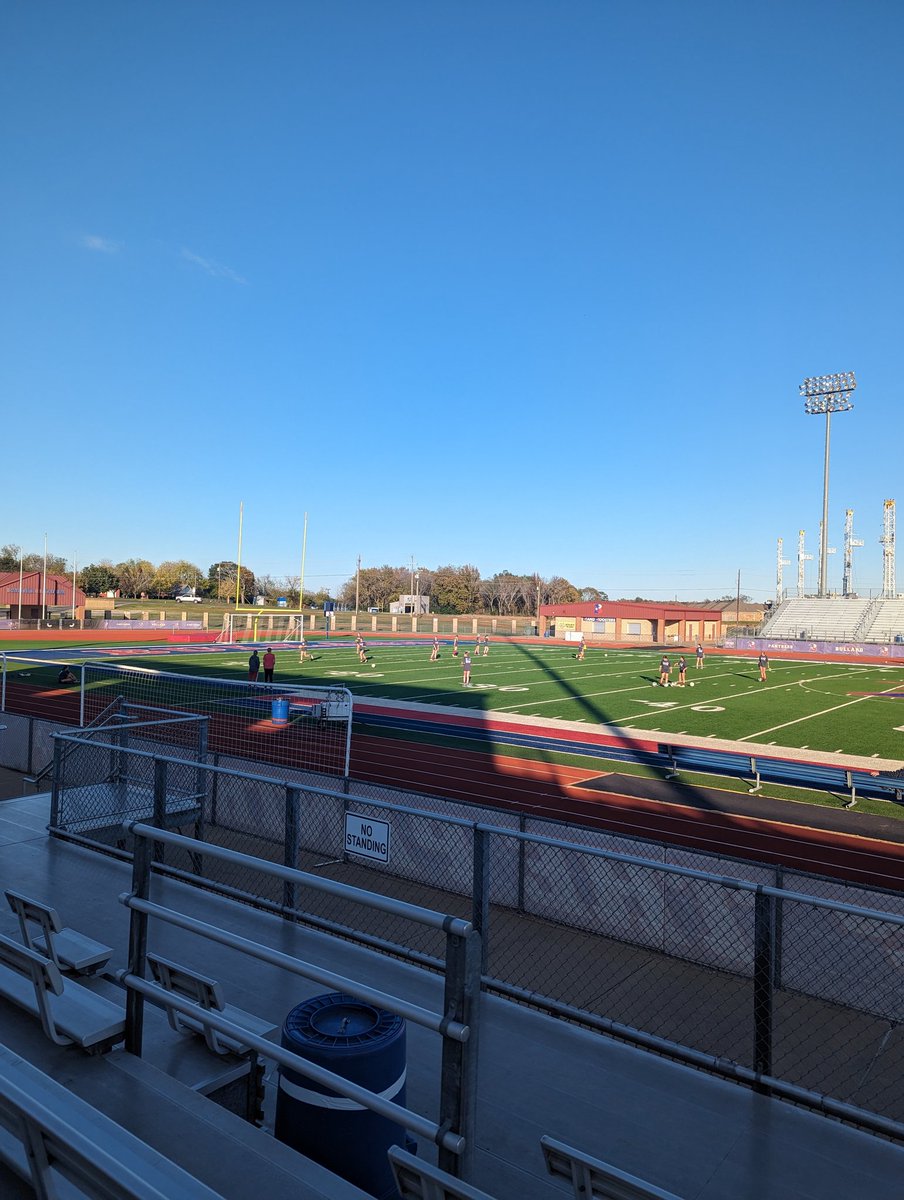 Darren Vossler tweet media