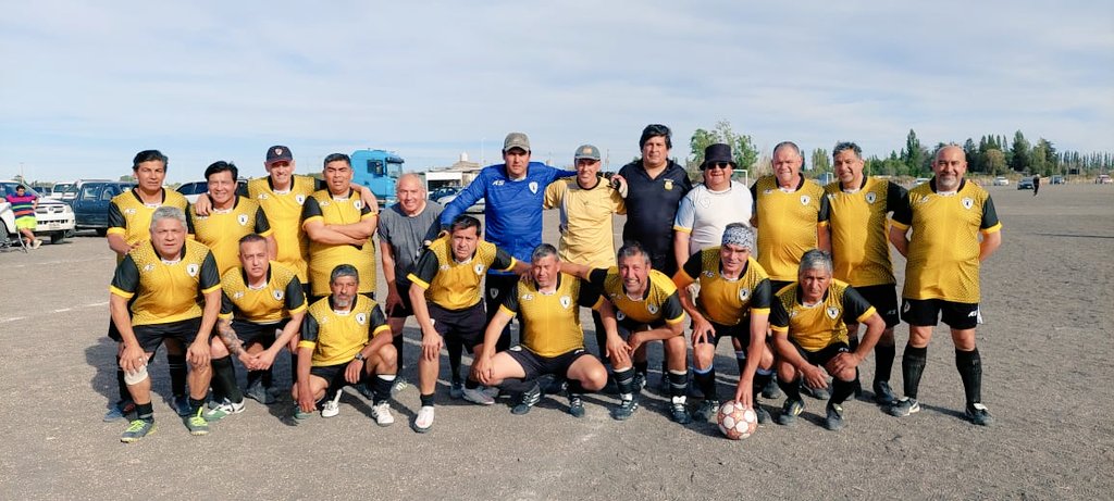 Chuecos senior y +50