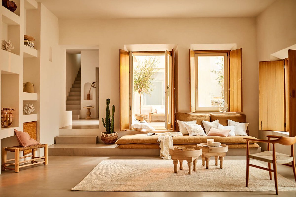 luusssso's tweet photo. Love the warm tones of this Greek villa in Mykonos but it’s the natural light in the shower that really gets me https://t.co/MQRMv3ZT99