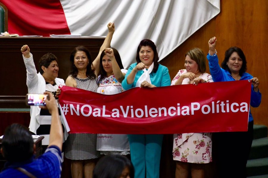 CualquieraMujer's tweet photo. Diré algo bastante polémico:

La violencia política de género es una ley nefasta y debe desaparecer.

Por el bien de todos. 

Pon ❤️ si estás de acuerdo. https://t.co/4AznrE13MY