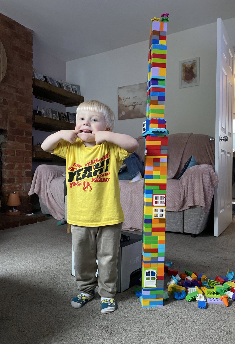 Little mans been building a lego tower in his <a href="/RealLAKnight/">LA Knight</a> tshirt yeah!