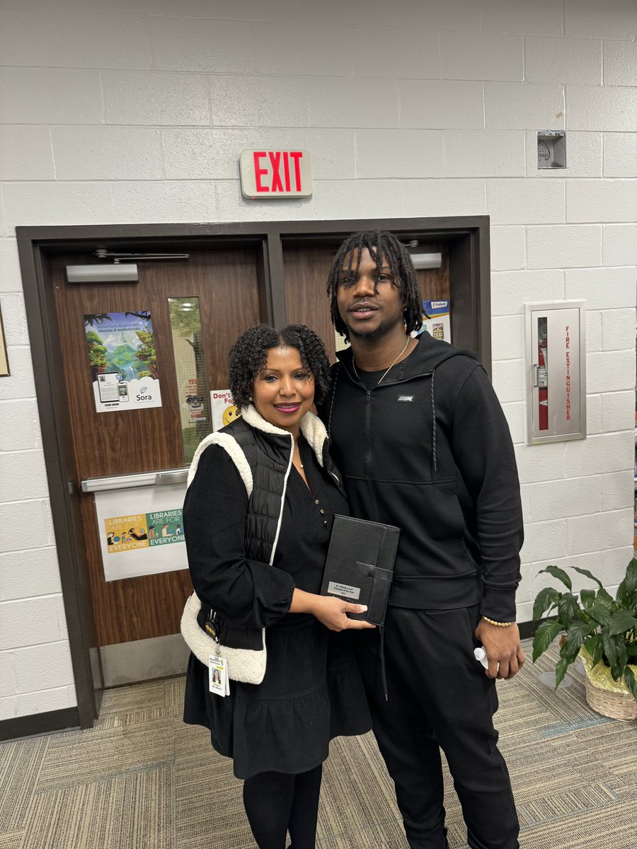 Congratulations mom for being named the School Middle School principal of the year!!!!! <a href="/MazyckKaris/">Karis Mazyck</a>