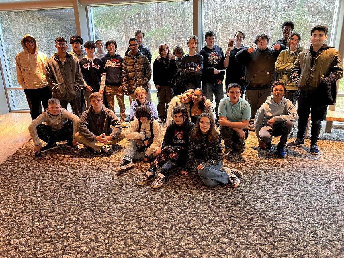 Lauren Hunter tweet media