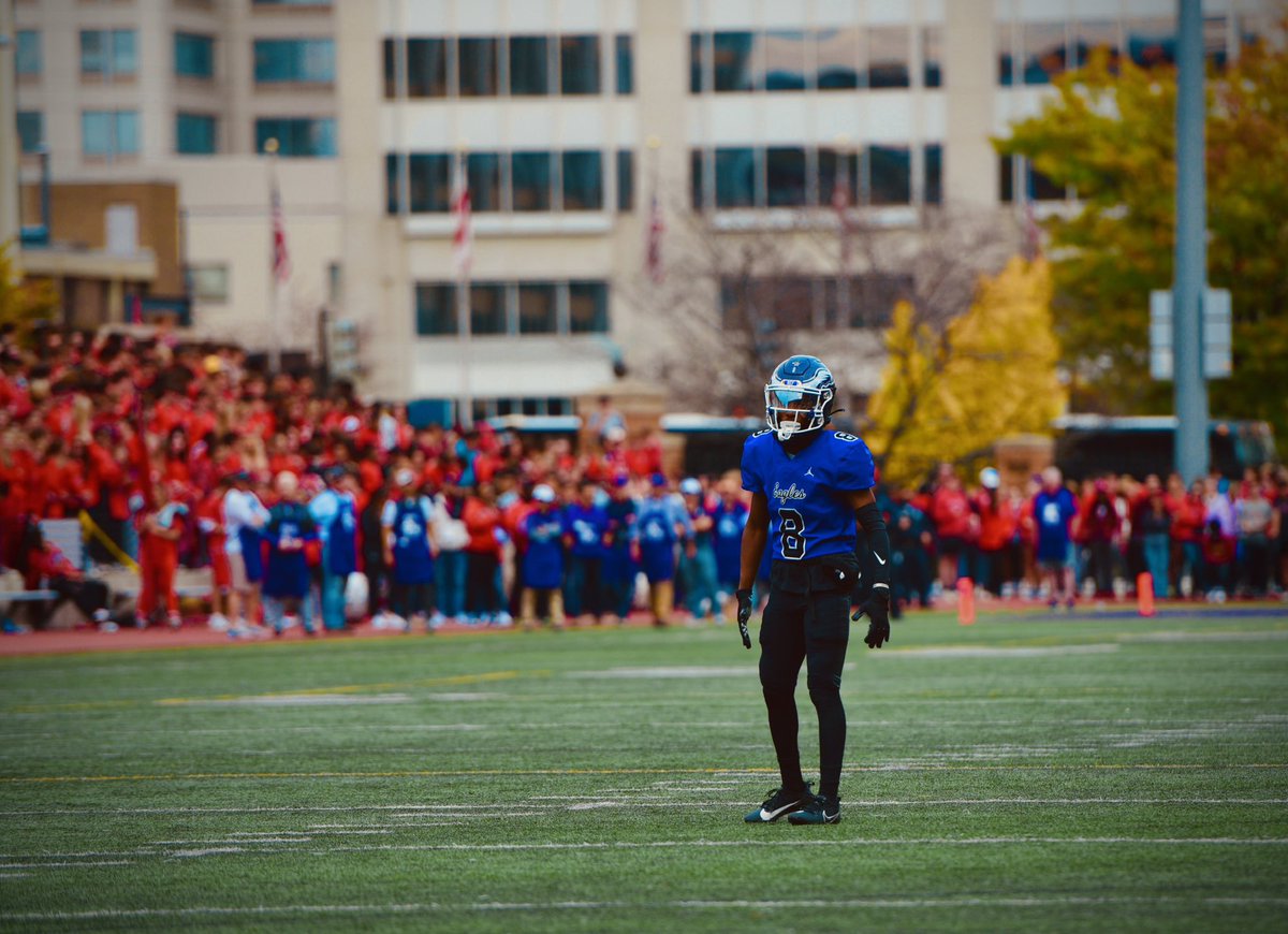 Junior Season Highlights! hudl.com/v/2Me87R