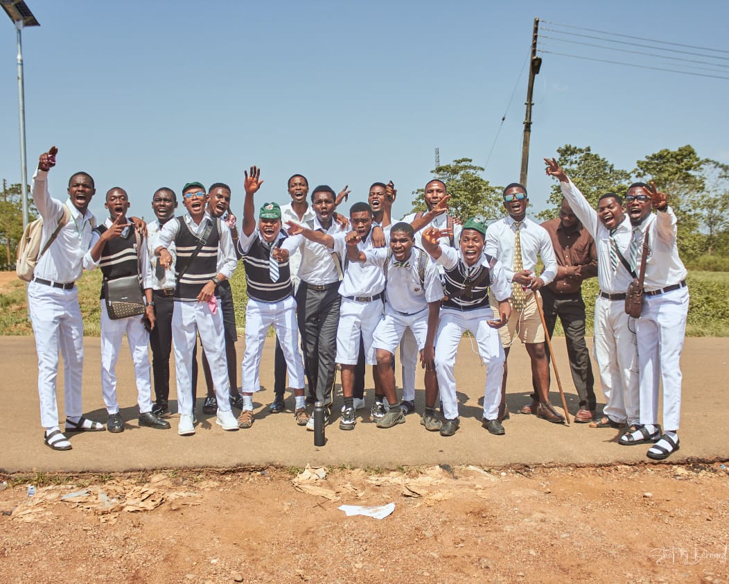 Testiman4's tweet image. ACA boys are the best ❤️

#invictaclass22week #backtoschool
#classinvicta