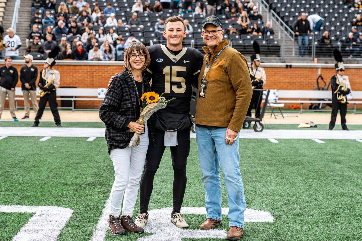 Excited to come back to Wake for my last year! The Lord has been, and will continue to be faithful to me. He saved me from my sin and is leading me home by his grace. Man plots his way but the Lord establishes his steps. I’m excited to see how he establishes my steps here