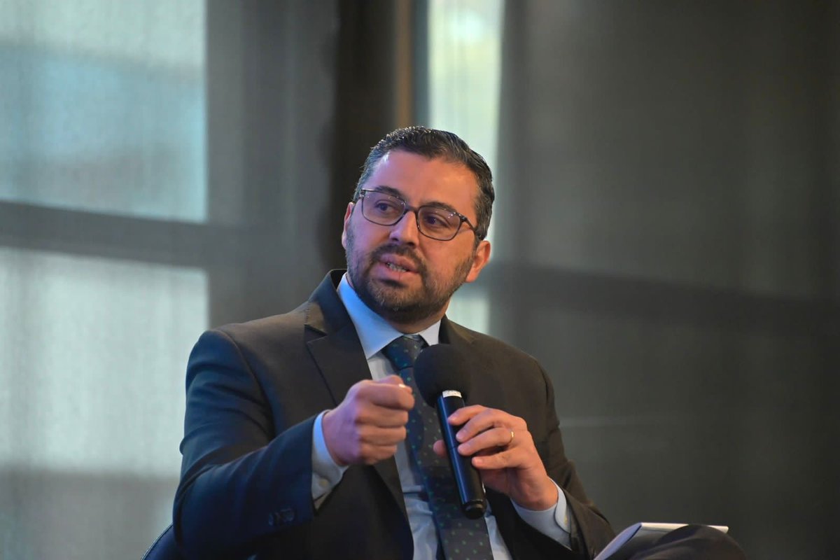 💛💙<a href="/Victor_Malagon/">VICTOR HUGO MALAGON</a>, Vicerrector de Relaciones Institucionales, estuvo presente en el Foro de Negocios Alternativa junto a Liliana Gutiérrez, presidenta #LGConsultores; Zulma Muñoz, gerente <a href="/AlternativaCol/">Revista Alternativa</a>; Carlos López, experto en gestión y <a href="/HassNassar/">Hassan Nassar</a>, director de la Revista.🚀