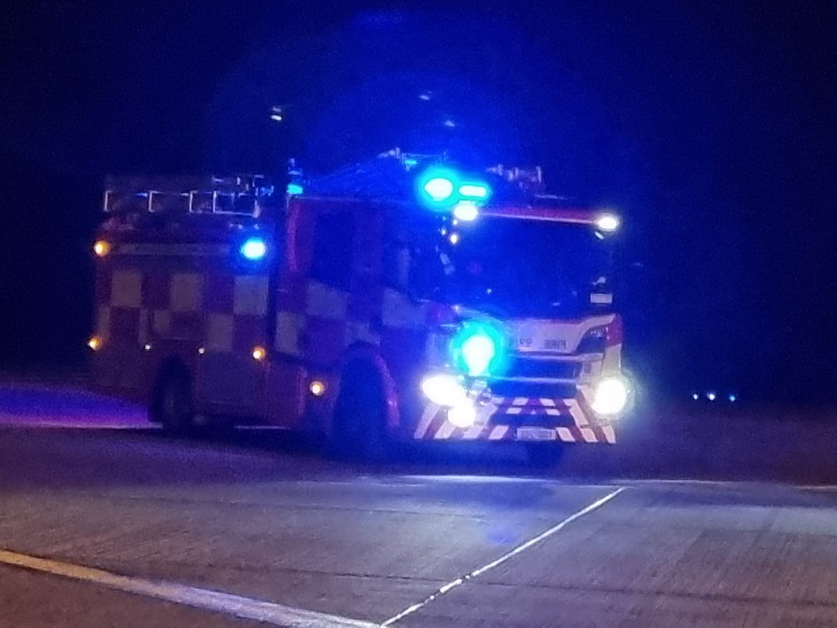cc_civildefence's tweet image. This evening, #Volunteers participated in an Inter Agency Exercise @CorkAirport which tested the readiness of the Airport Fire and Rescue Service and other agencies response to a major incident.
