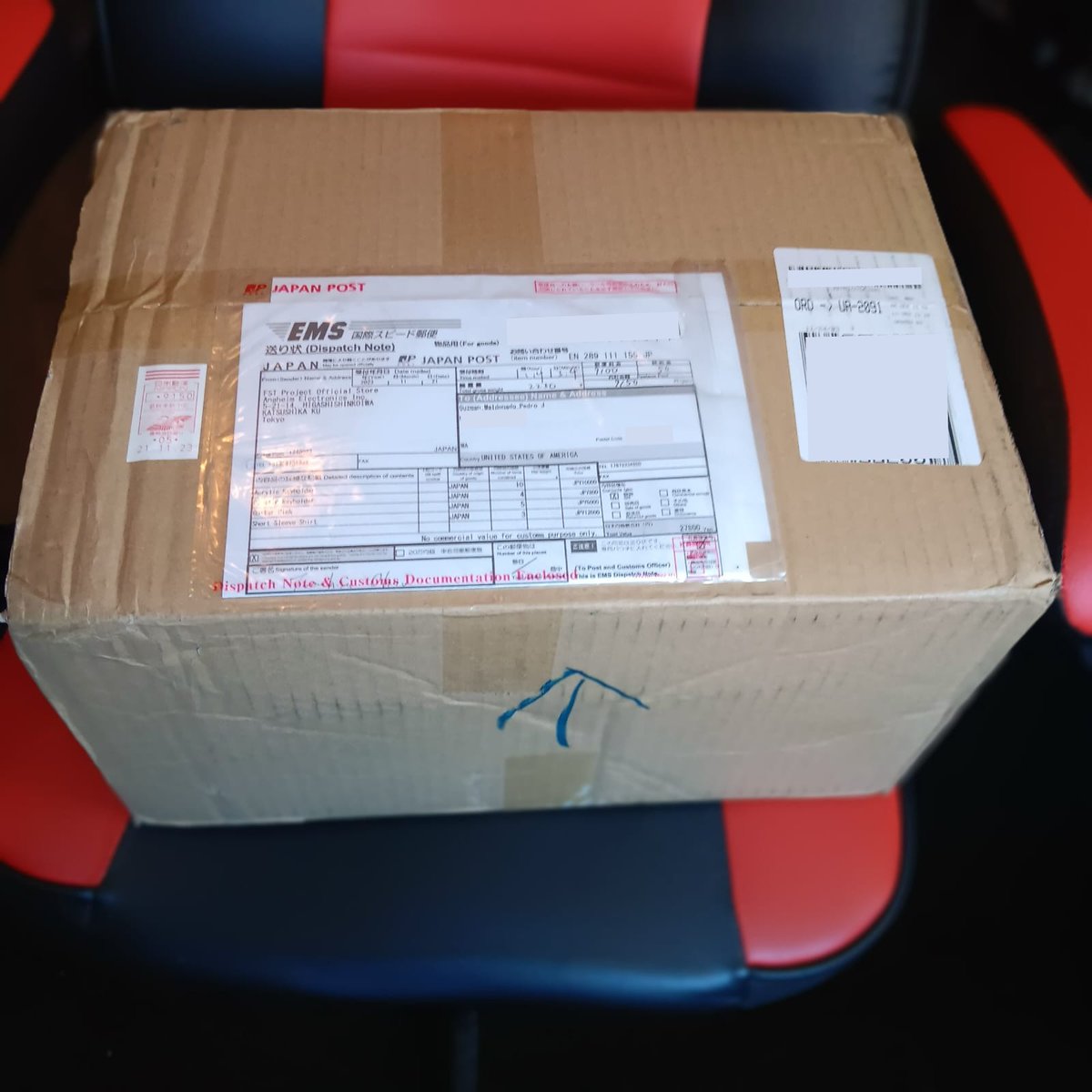 nekki_b's tweet photo. An exciting package was just received! Can't wait to open it up! "🎵Something Great 🎶忘れないで🎸"
#FSTProject
#KingsOrder
#YoshikiFukuyama
#福山芳樹
@FST_Project
@yoshikifukuyama https://t.co/KIM23hyedg