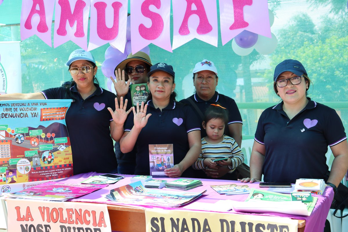 CIPCAPIURAPERU's tweet image. [𝐒𝐀𝐍 𝐌𝐈𝐆𝐔𝐄𝐋 𝐃𝐄 𝐄𝐋 𝐅𝐀𝐈𝐐𝐔𝐄 ]
𝐔𝐧𝐚 𝐯𝐢𝐝𝐚 𝐬𝐢𝐧 𝐯𝐢𝐨𝐥𝐞𝐧𝐜𝐢𝐚, ¡𝐡𝐚𝐠𝐚́𝐦𝐨𝐬𝐥𝐚 𝐧𝐮𝐞𝐬𝐭𝐫𝐚❗
✅La Asociación de Mujeres Solidarias en Acción participaron de la feria informativa sobre la prevención de la violencia hacia la mujer.